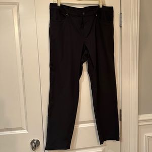 Lululemon men’s ABC pants